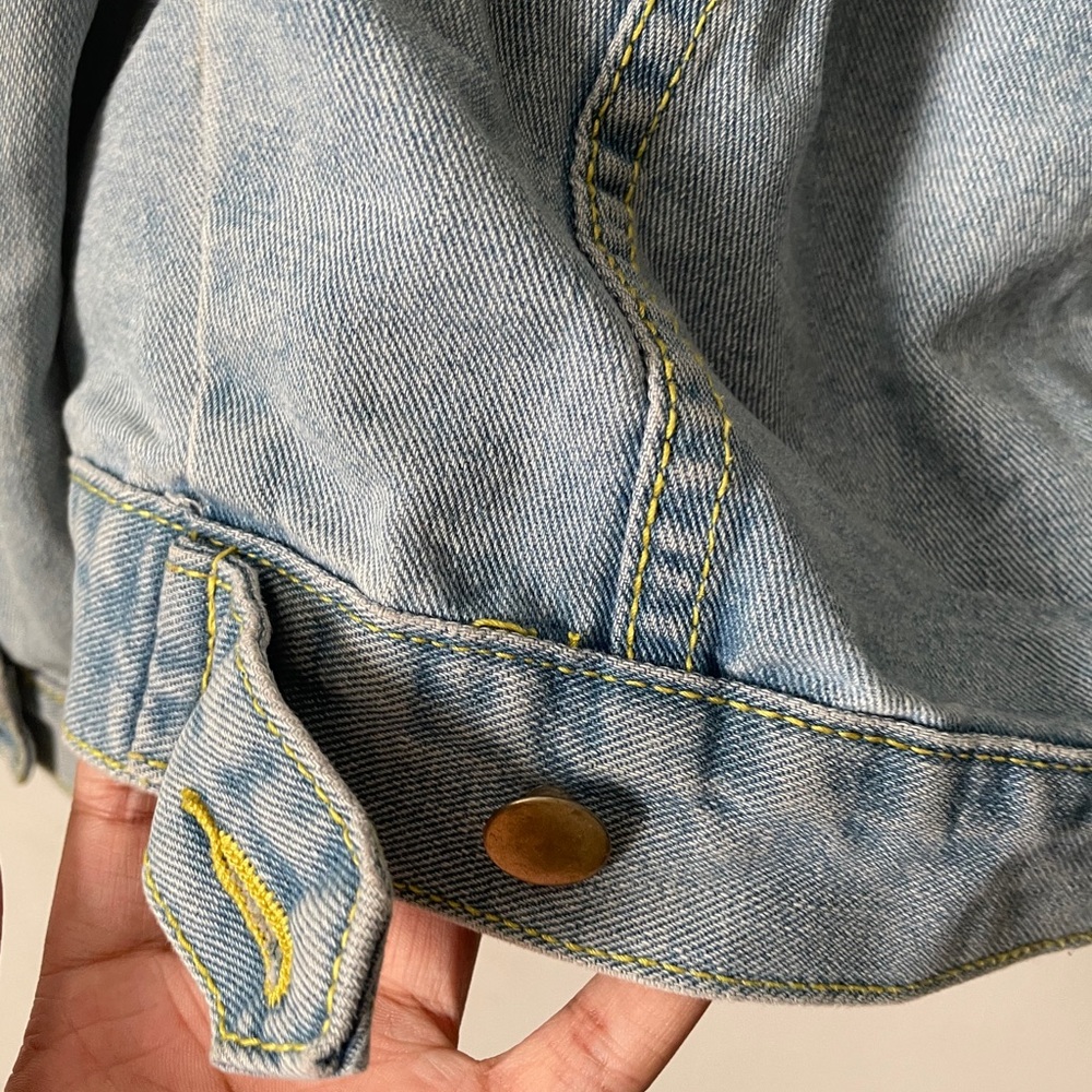Light Washed Denim Jacket - Picture 6 of 8